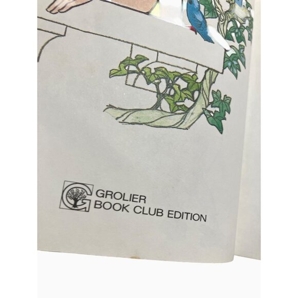 Walt Disneys Snow White And The Seven Dwarfs Hardcover Book - Picture 3 of 15